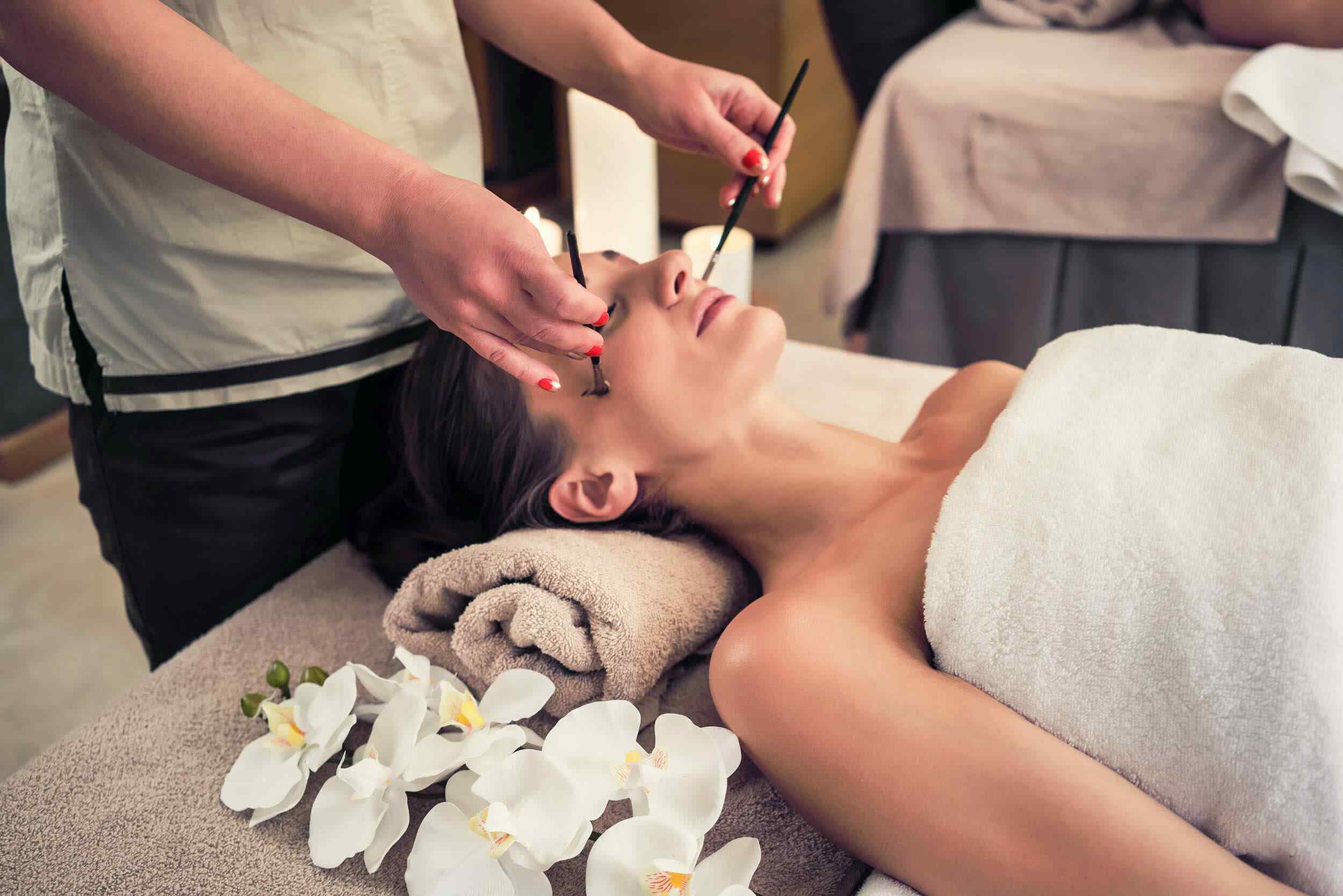 spa-treatment-11 https://www.vitawell-koeln.de/wp-content/uploads/2018/10/spa-treatment-11.jpg